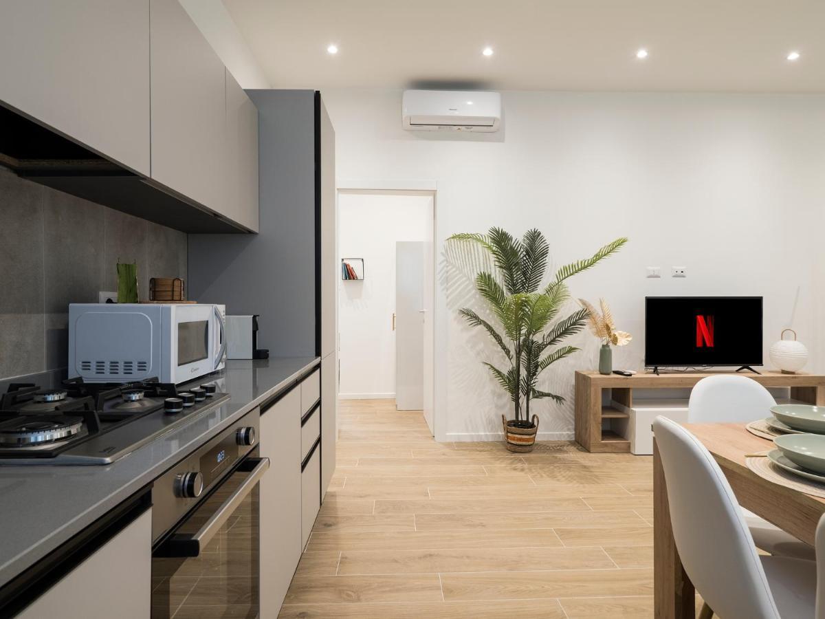 Casa Design Con A/C E Wifi_7 Minuti Ciampino Aeroporto Apartment ภายนอก รูปภาพ
