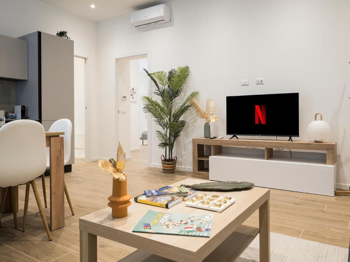 Casa Design Con A/C E Wifi_7 Minuti Ciampino Aeroporto Apartment ภายนอก รูปภาพ